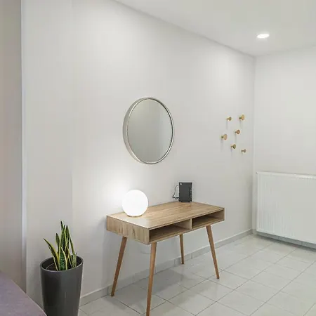 City Centre Oasis: Renovated Apartment with Roof Garden Chania  Exterior photo