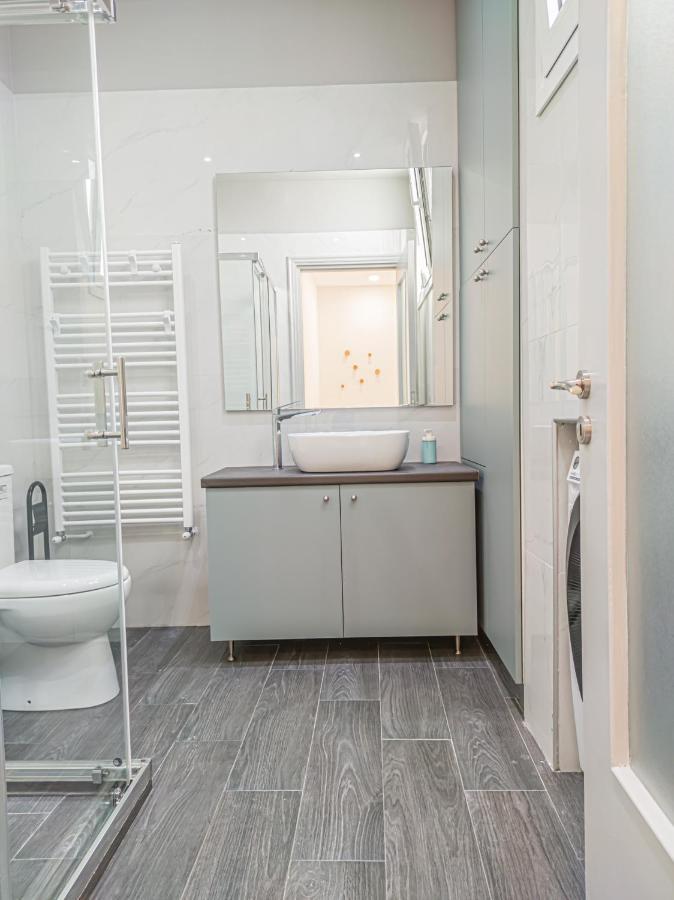 Fully Renovated In The Centre With Roof Garden! 3 Minutes From The Bus Station And 6 Minutes From The Old Town Chania (Crete)
