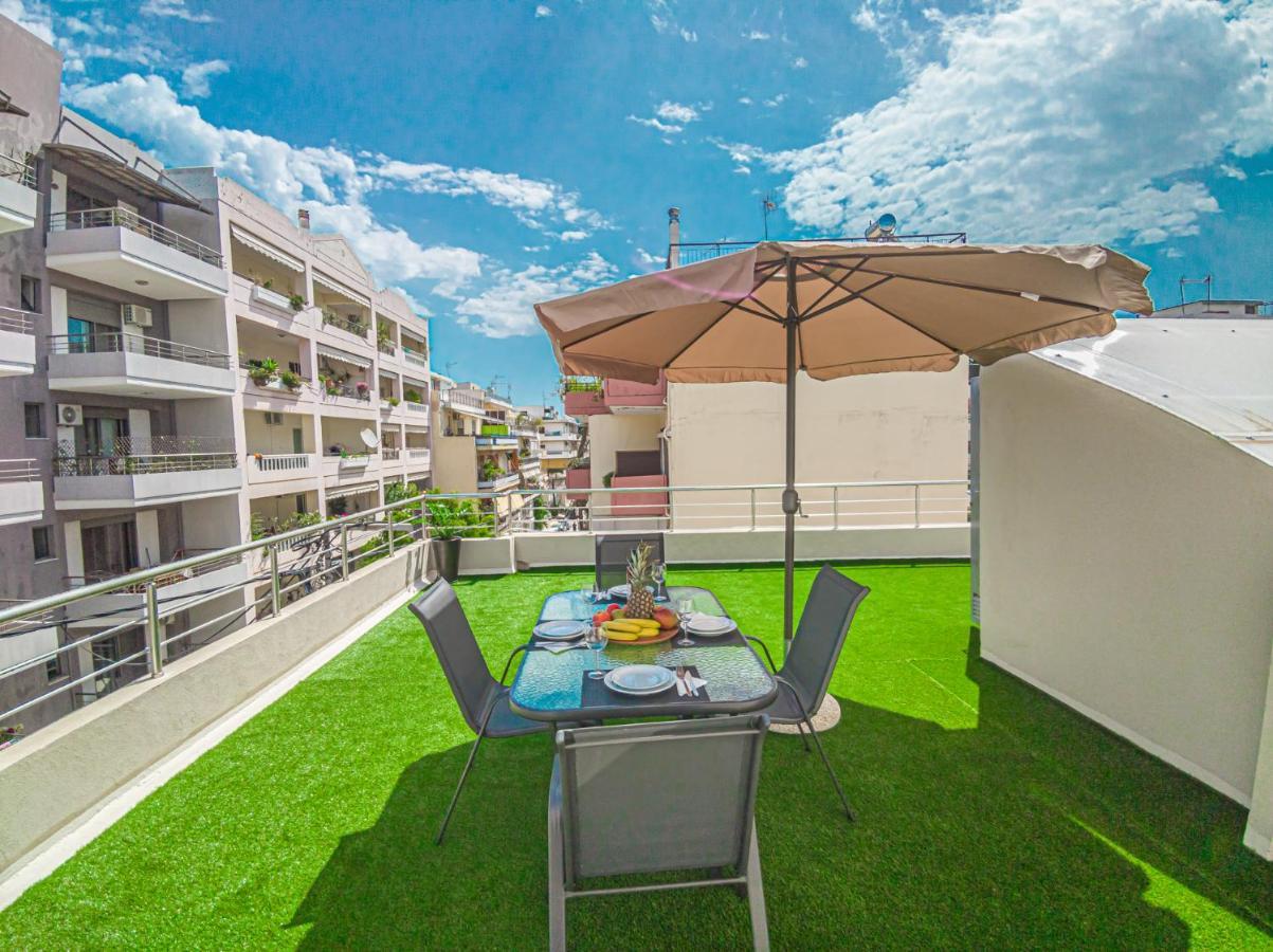 Fully Renovated In The Centre With Roof Garden! 3 Minutes From The Bus Station And 6 Minutes From The Old Town Appartement
