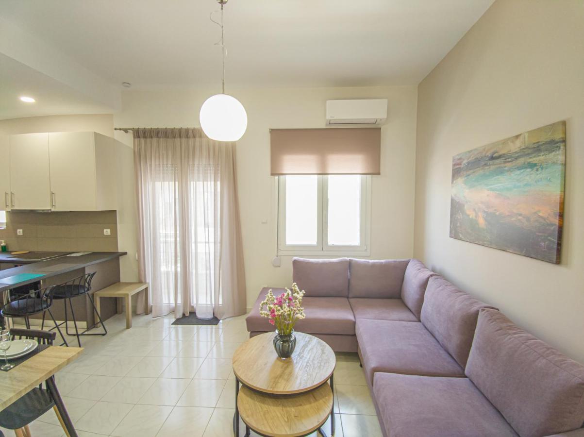 Fully Renovated In The Centre With Roof Garden! 3 Minutes From The Bus Station And 6 Minutes From The Old Town Appartement Chania (Crete)